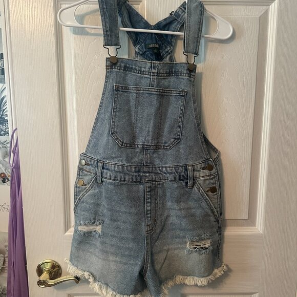 WILD FABLE Denim Overalls - Picture 1 of 5